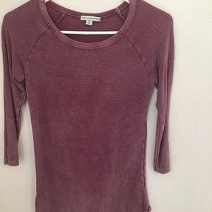 American eagle red 3/4 sleeve shirt